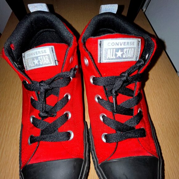 EUC CTAS Converse  Street Mid Red / Black 658595F (Jr. 3) KICKS - Picture 1 of 6
